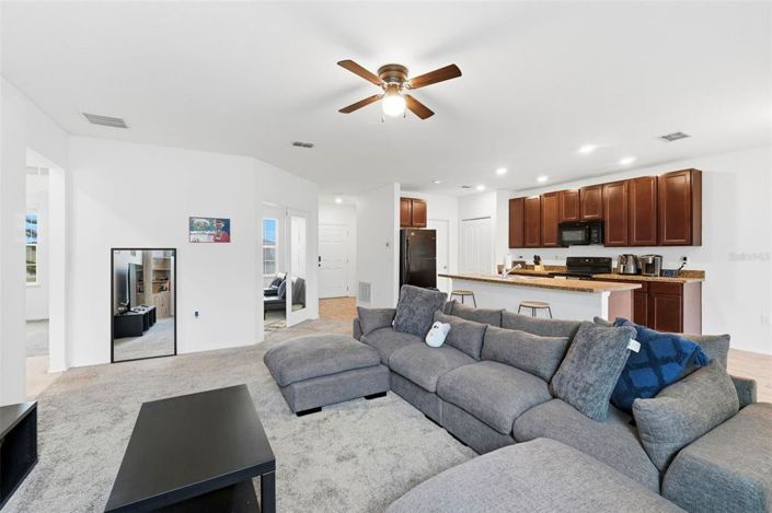 Image No.10-3 Bed House for sale