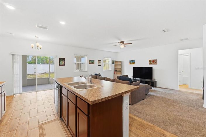 Image No.17-3 Bed House for sale