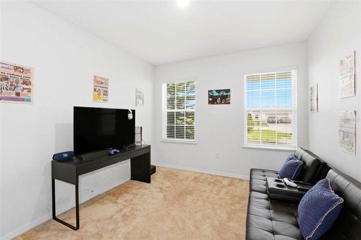 Image No.19-3 Bed House for sale