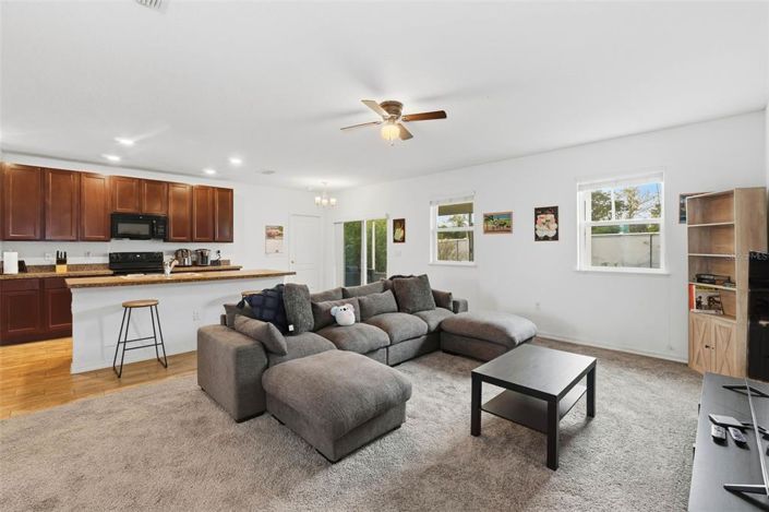 Image No.8-3 Bed House for sale