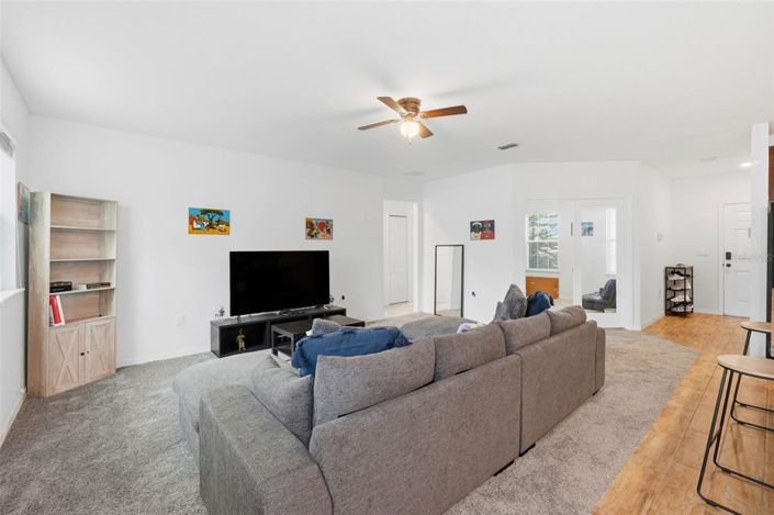 Image No.9-3 Bed House for sale