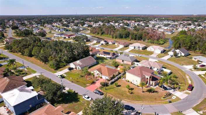 Image No.19-4 Bed House for sale