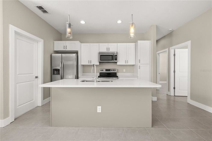 Image No.12-4 Bed House for sale