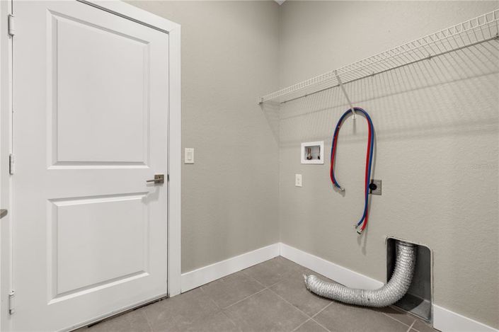 Image No.16-4 Bed House for sale