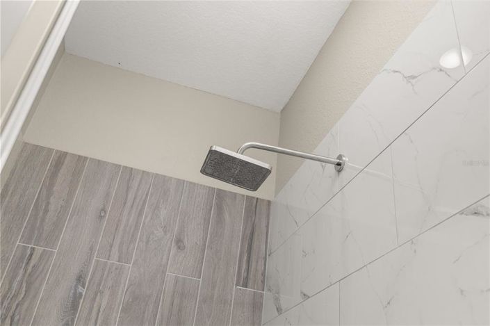 Image No.24-4 Bed House for sale