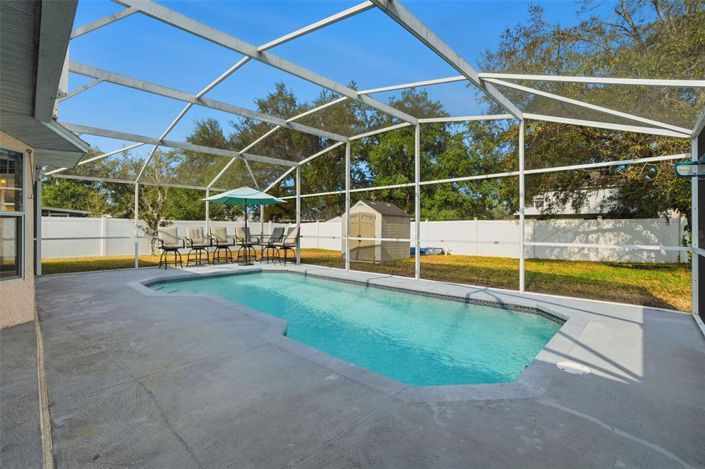 Image No.25-3 Bed House for sale