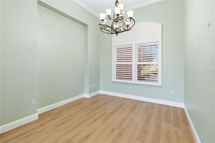 Image No.13-3 Bed House for sale