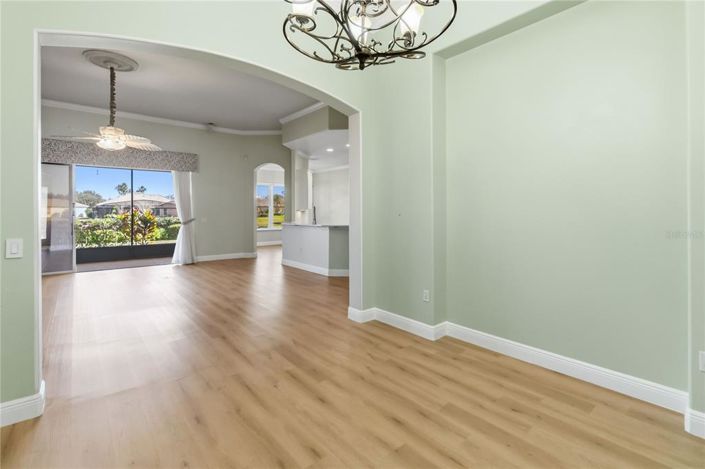 Image No.14-3 Bed House for sale