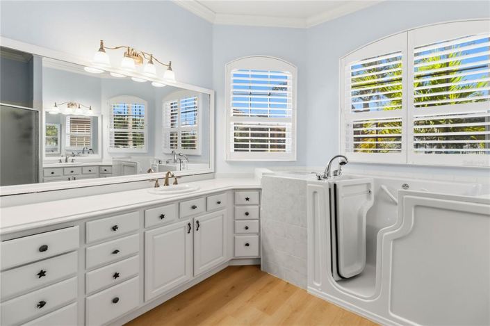 Image No.25-3 Bed House for sale