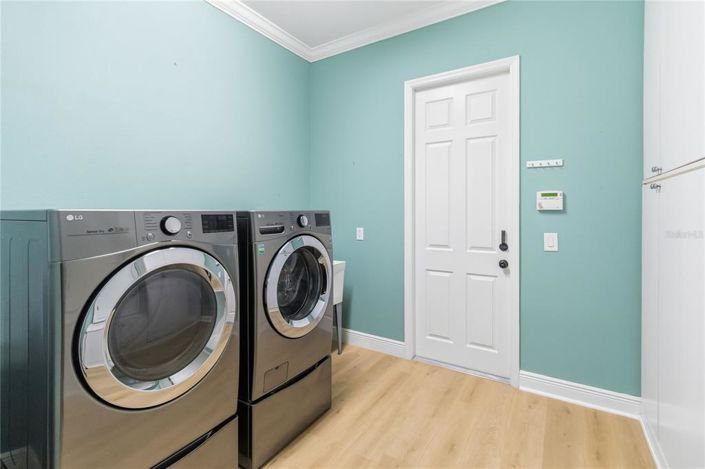 Image No.32-3 Bed House for sale