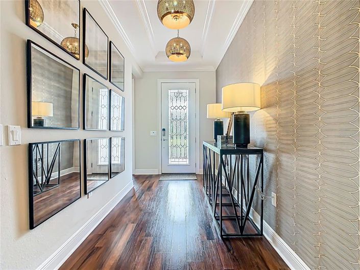 Image No.10-3 Bed House for sale