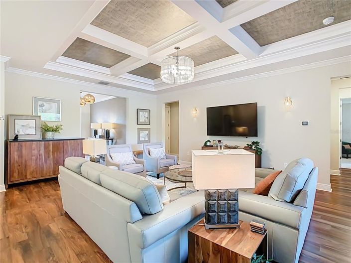 Image No.15-3 Bed House for sale