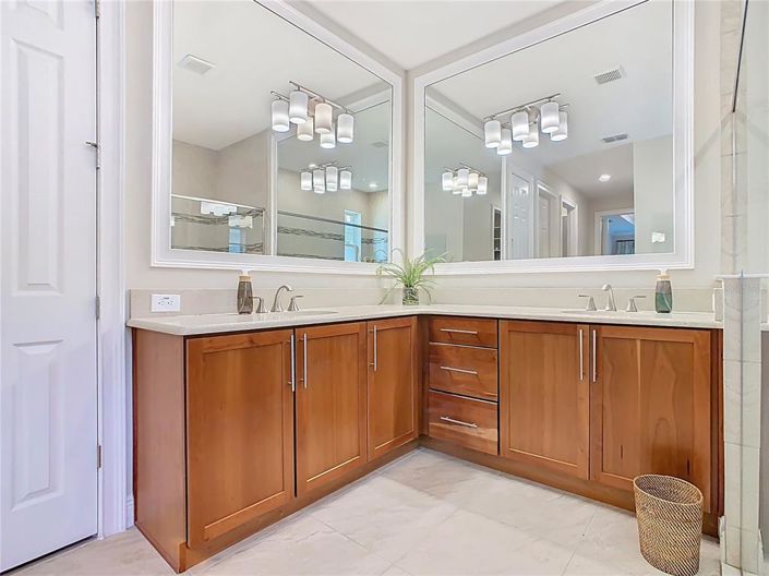 Image No.40-3 Bed House for sale