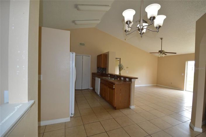 Image No.6-3 Bed House for sale