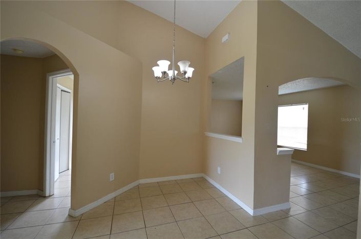 Image No.8-3 Bed House for sale