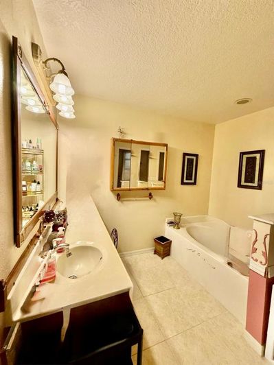 Image No.13-Maison de 4 chambres à vendre à Saint John