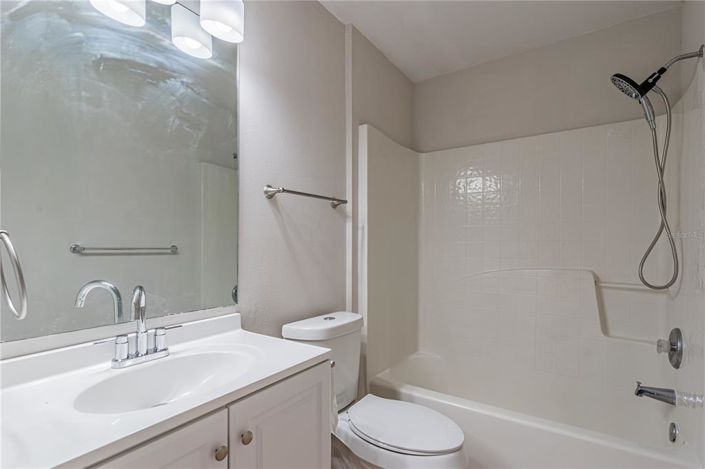 Image No.11-Duplex de 5 chambres à vendre à Saint John