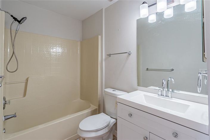 Image No.15-Duplex de 5 chambres à vendre à Saint John