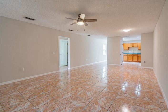 Image No.8-Duplex de 5 chambres à vendre à Saint John