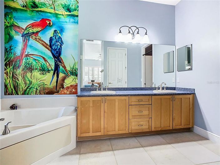 Image No.28-3 Bed House for sale