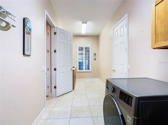 Image No.42-3 Bed House for sale