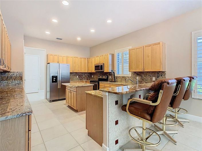 Image No.8-3 Bed House for sale