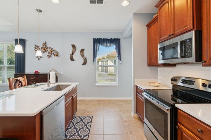 Image No.13-2 Bed House for sale