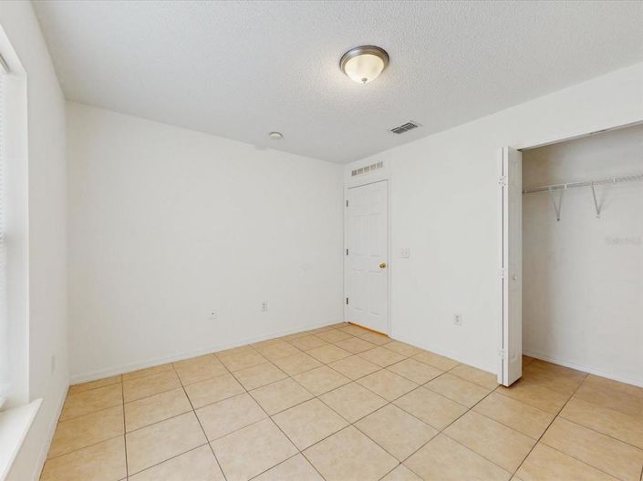 Image No.24-3 Bed House for sale