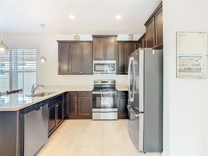 Image No.11-2 Bed House for sale