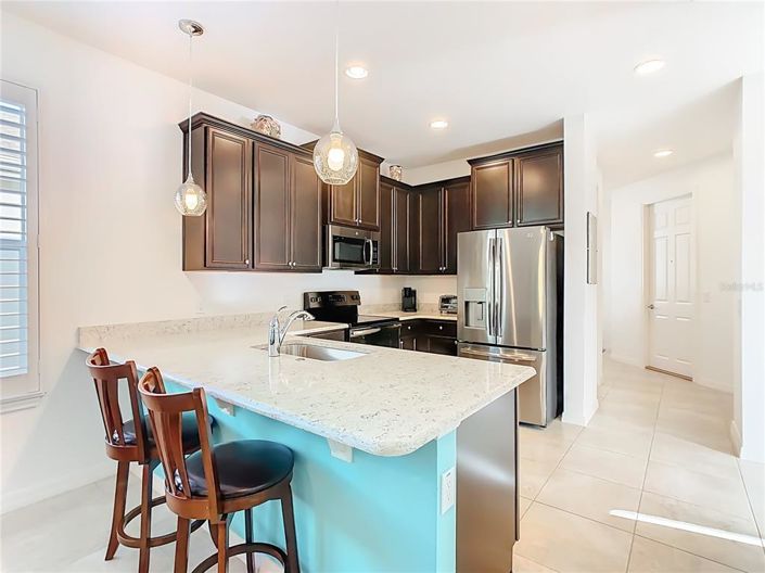 Image No.8-2 Bed House for sale