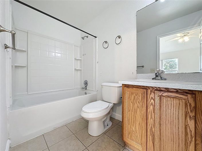 Image No.18-4 Bed House for sale