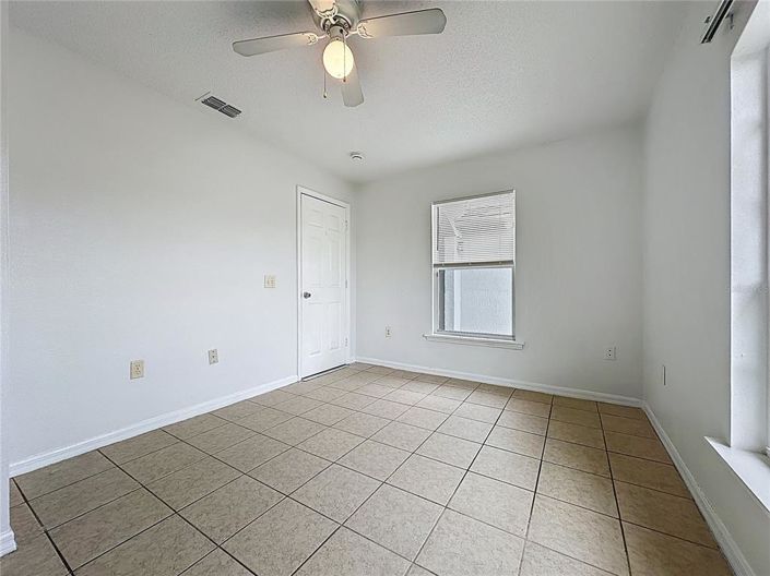 Image No.30-4 Bed House for sale