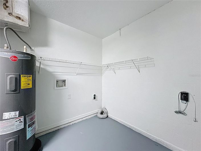 Image No.36-4 Bed House for sale