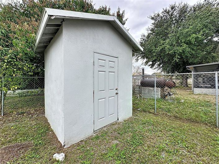 Image No.40-4 Bed House for sale