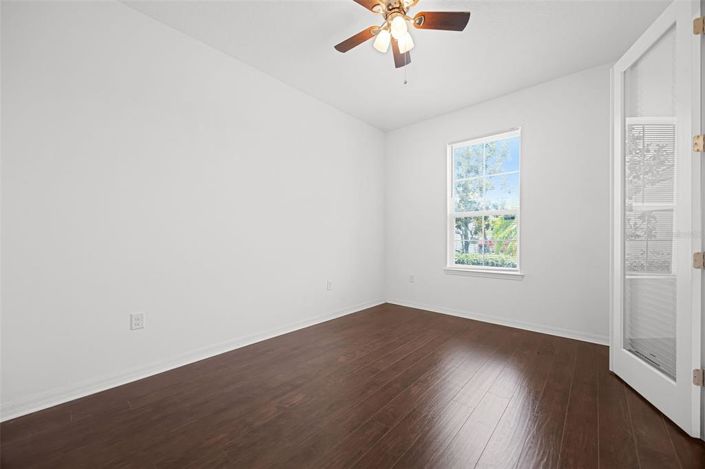 Image No.15-2 Bed House for sale