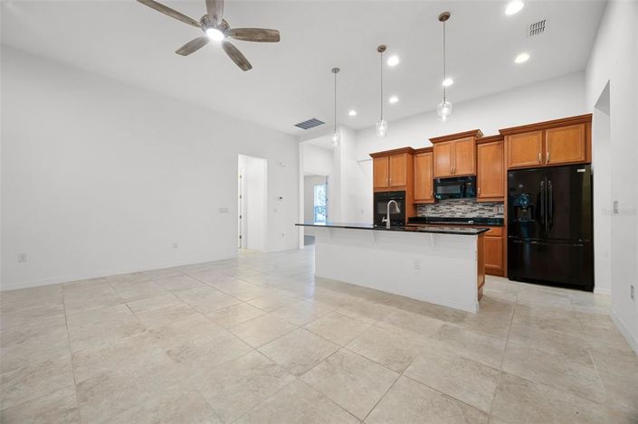 Image No.28-2 Bed House for sale