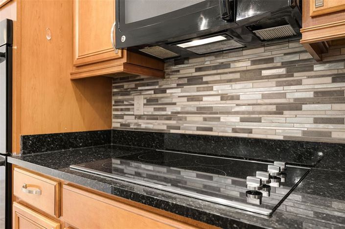 Image No.30-2 Bed House for sale