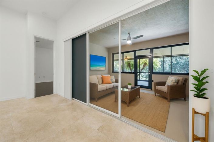 Image No.8-2 Bed House for sale