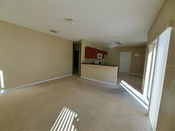 Image No.10-3 Bed House for sale