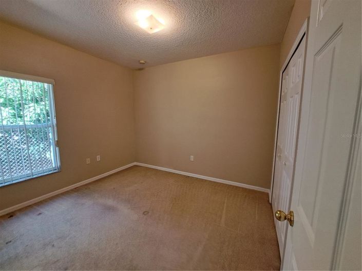 Image No.21-3 Bed House for sale