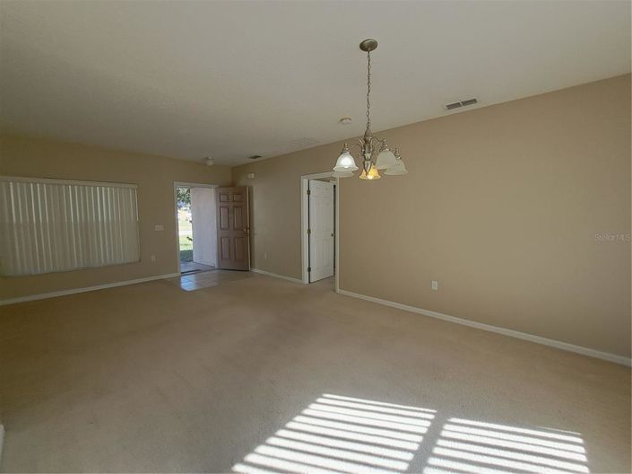 Image No.6-3 Bed House for sale