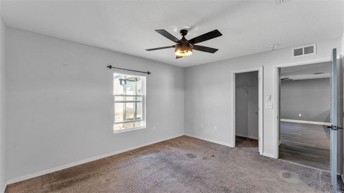 Image No.20-4 Bed House for sale