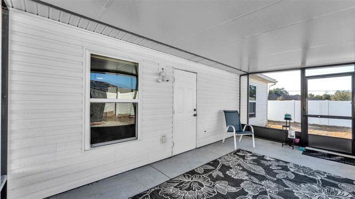 Image No.27-4 Bed House for sale