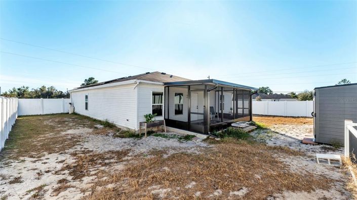 Image No.30-4 Bed House for sale