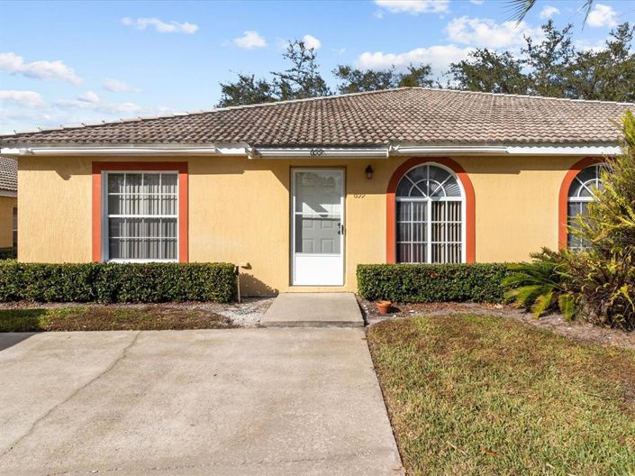 Image No.2-Villa de 2 chambres à vendre à Saint John