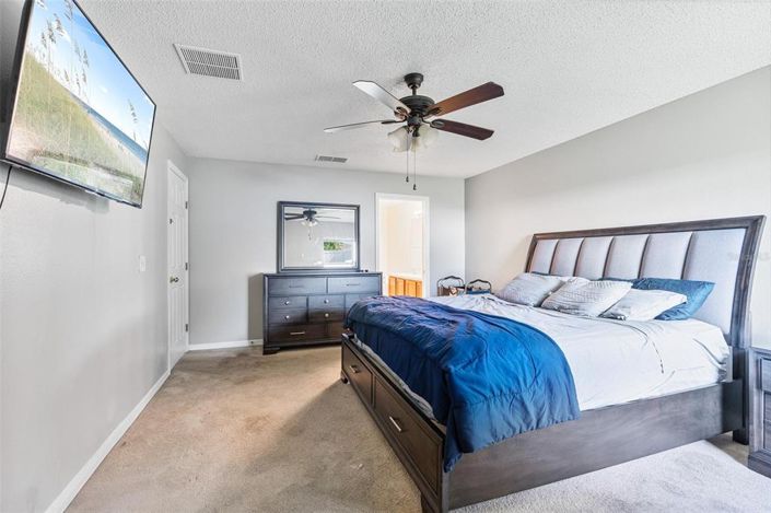 Image No.20-3 Bed House for sale