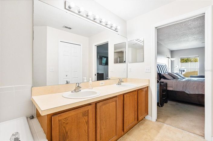 Image No.22-3 Bed House for sale