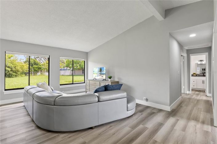 Image No.23-3 Bed House for sale