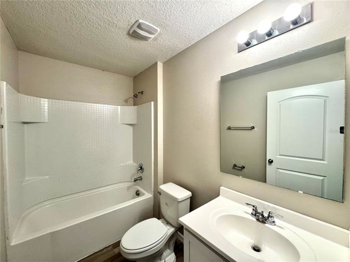 Image No.16-4 Bed House for sale