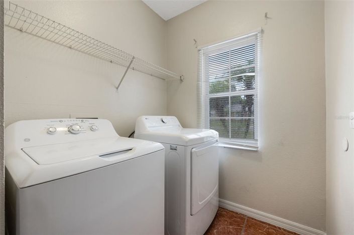 Image No.18-4 Bed House for sale